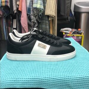 Cavalli Class Black and White Sneakers Sleek Low-Top Design With Bike Toe